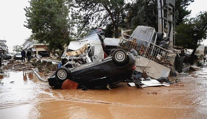 Τραγωδία χωρίς σταματημό στις πλημμύρες της Μάνδρας: Εντοπίστηκε 17ος νεκρός (βίντεο)